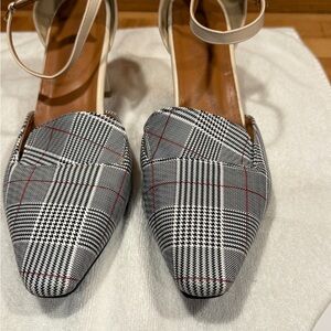 Elegant Prince of Whales Plaid Women's Heels with Ankle Strap Nwobox sz 44